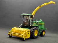 John Deere 6950