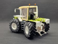 Claas Xerion 3000-15